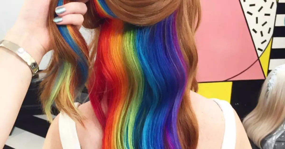 Estilistas chamaron 4 cores de cabelo que son axeitadas para todos sen excepción.