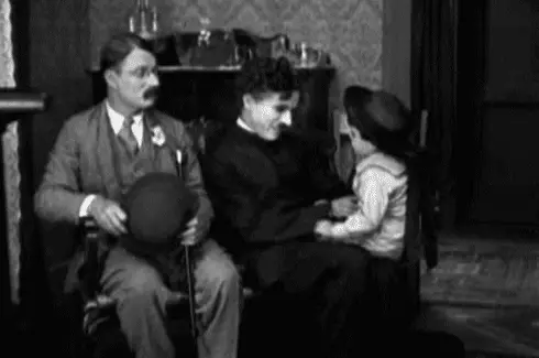 Die reëls van die lewe van die Groot Charlie Chaplin. In gifs 22797_12