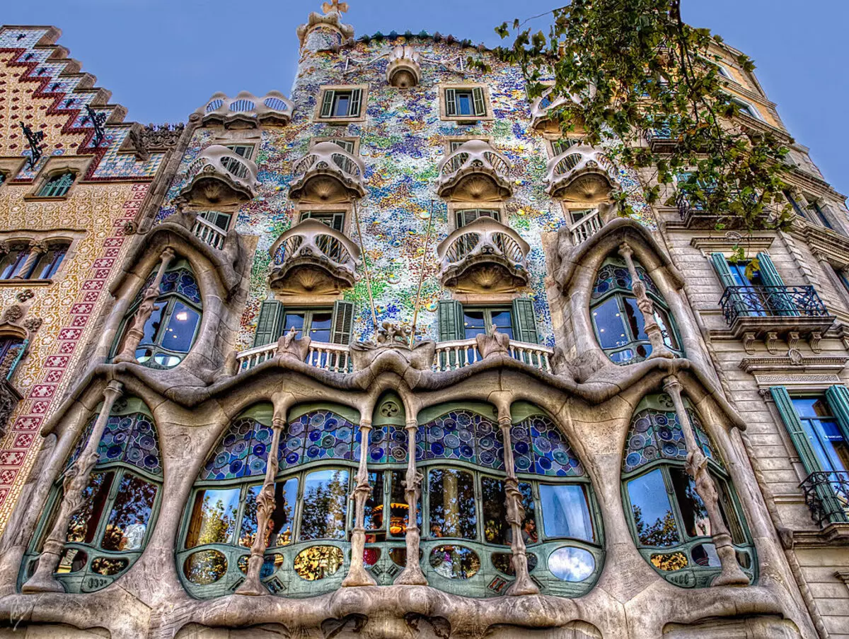 Antonio Gaudi: visvairāk noslēpumains arhitekts vēsturē, ka brīnumi strādāja 35056_4