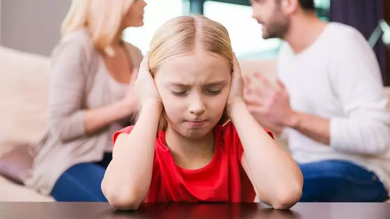 10 tips van de psycholoog, hoe de echtscheiding van een vrouw met kinderen te overleven 36193_9