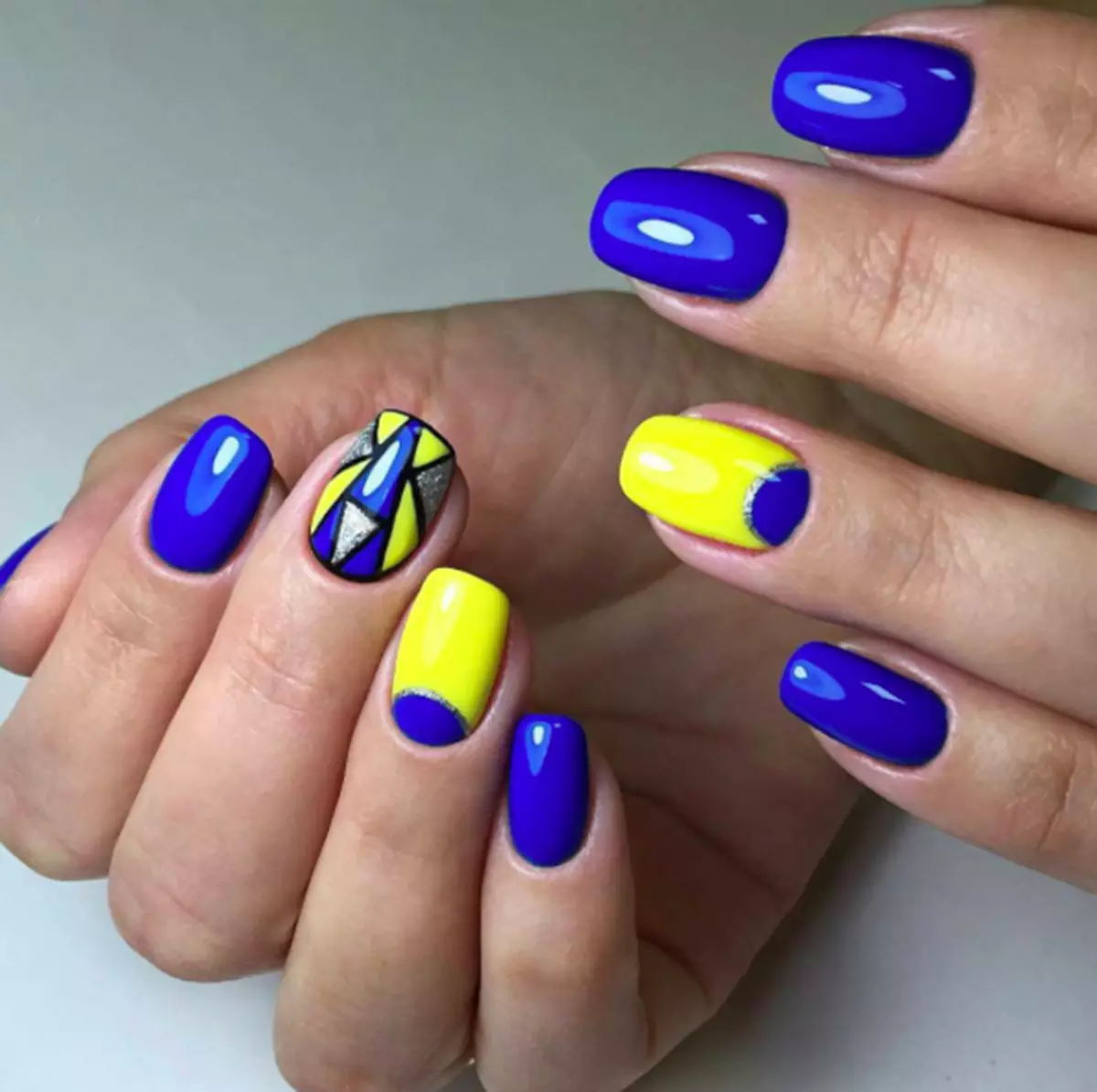 Nails29