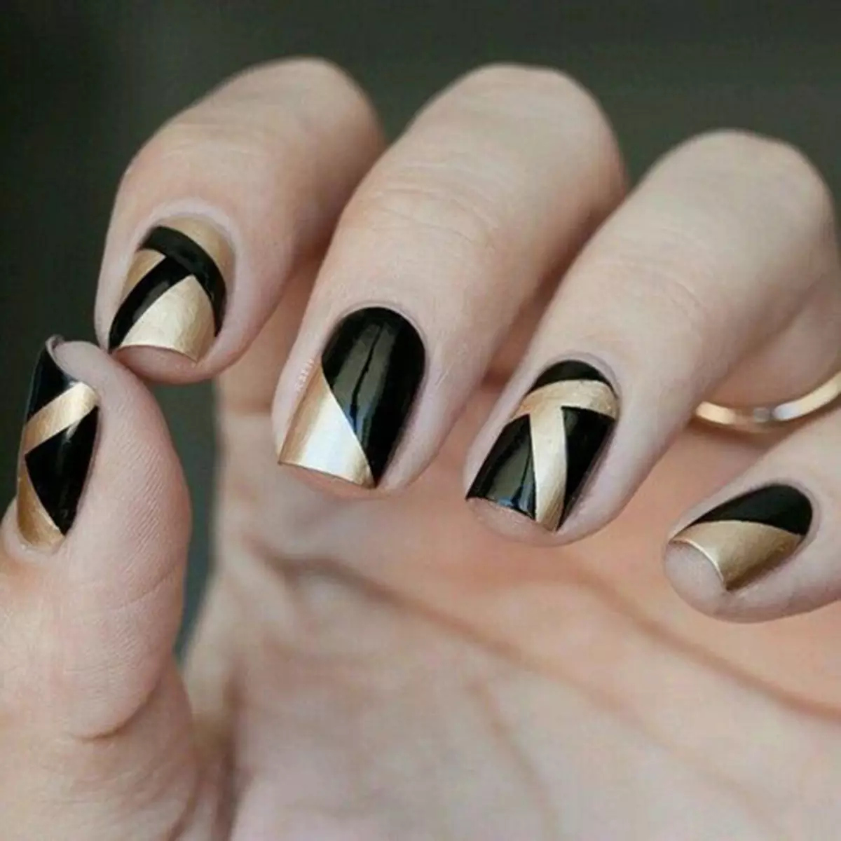 Nails33