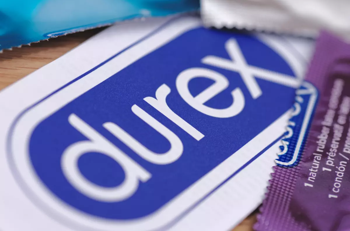 Izua gabe: Durex-ek Errusiako kondoien salmenta ekarriko du