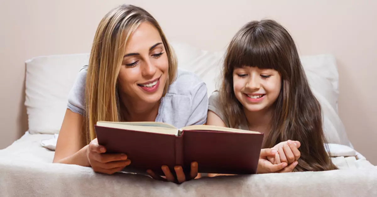 20 boeken die de moeite waard zijn om 's nachts kinderen te lezen