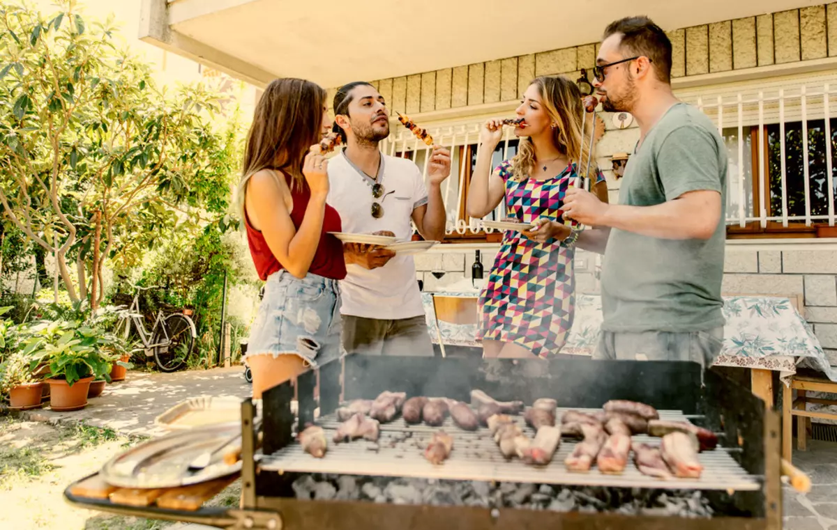 Rượu vang đến kebab và ngược lại. Bí quyết gần như hoàn hảo