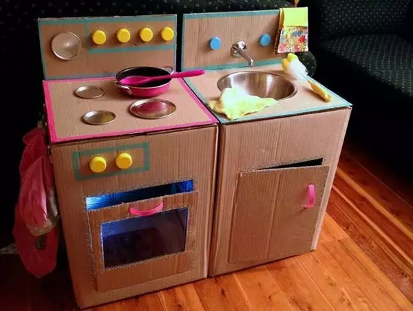 Kids-cardboard-box-aktiviteter-woohome-23