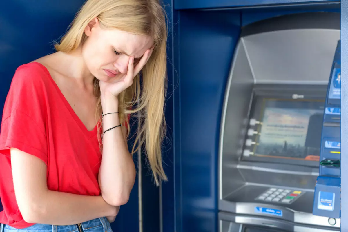 La felicidad no está en dinero? Historias reales de que el dinero no es solo papel.