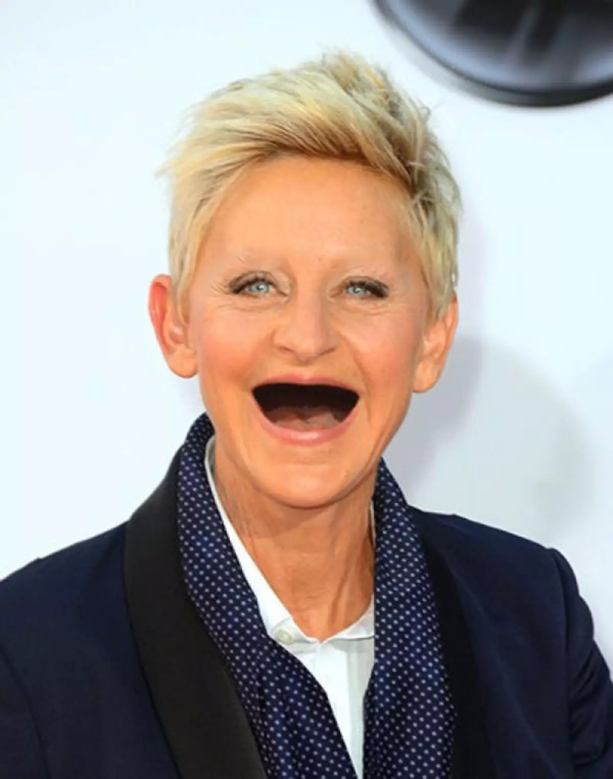 Degenerer.