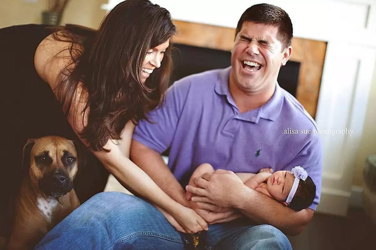 newborn-baby-photoshoot-fails-25-56fccfa299a91__880