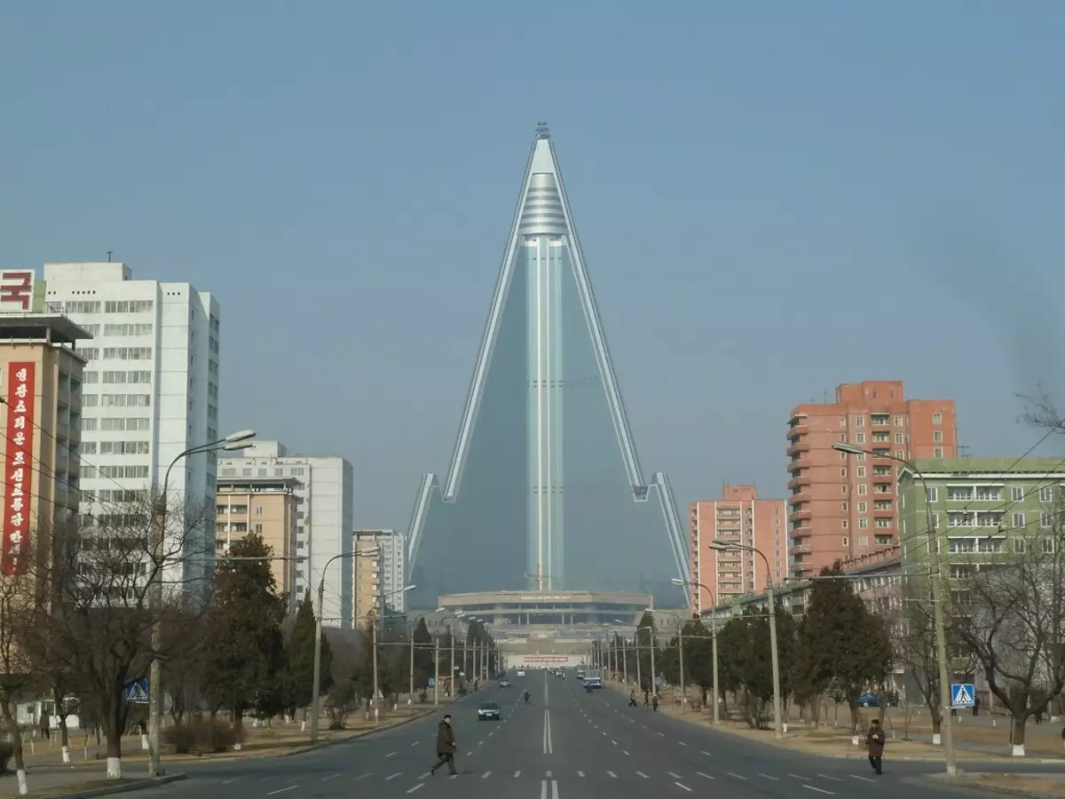 RyugYong-Oteli-Kuzey-Kore