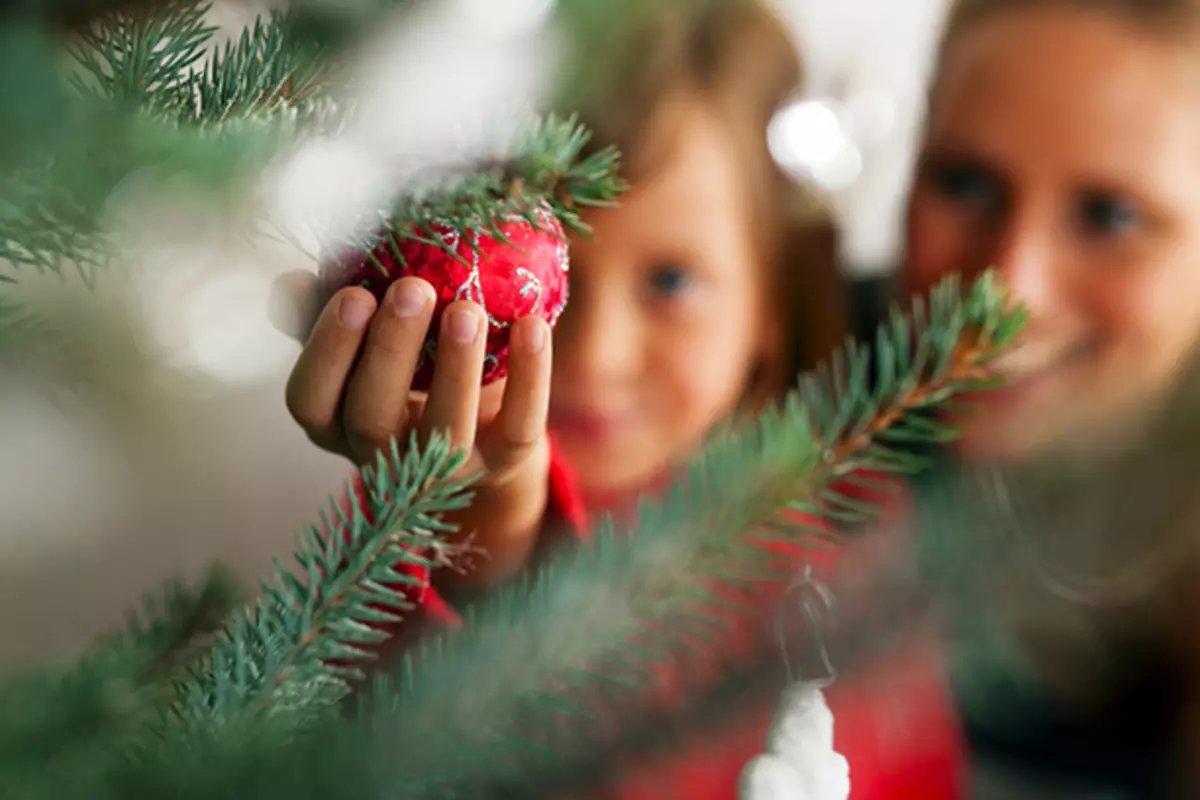 Juokingi kūdikių argumentai apie Santa Claus, Snow Maiden ir saldainiai su lokio skoniu 40153_3