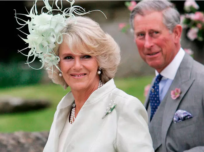 Camilla Parker Bowls: Bagaimana cara menolak Pangeran dua kali dan menjadi pengantin wanita di Queen of England 40235_6